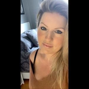 Meet your Posher, Jenn